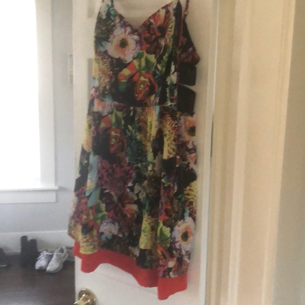 Flowered patterned dress